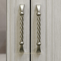 Шкаф 3-х дв. Lorenzo дуб сторсанд для платья и белья без зеркала